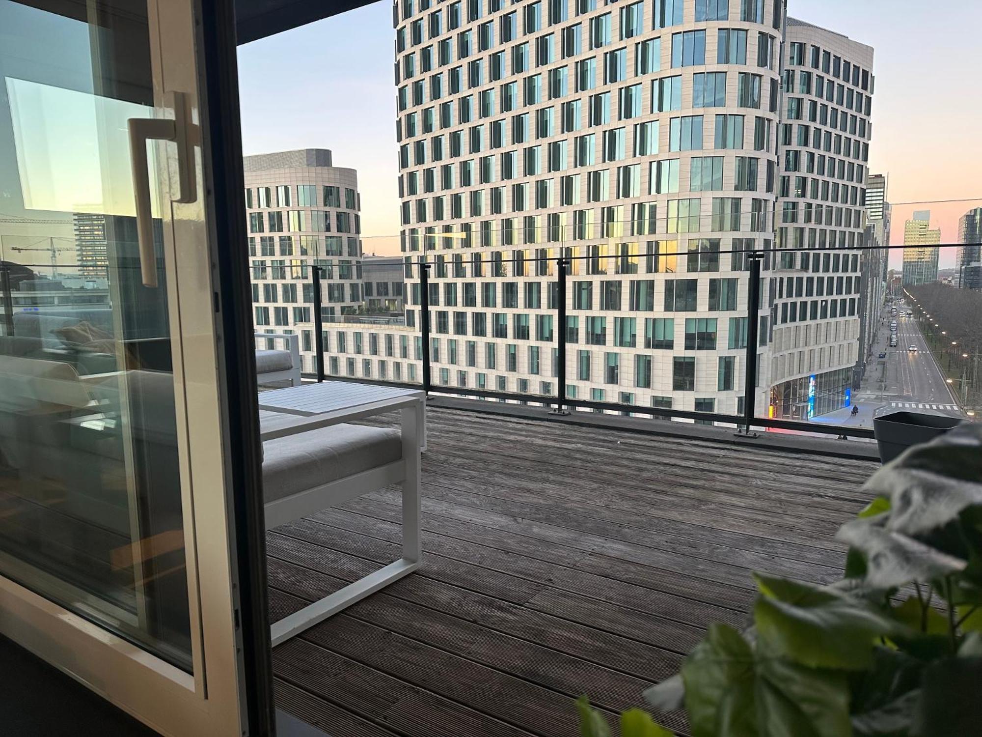 Apartment With Balcony In Brussels Center מראה חיצוני תמונה